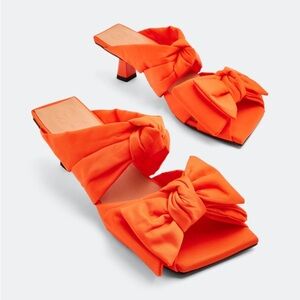 Ganni soft bow kitten heel sandal orange size 39/9 NWT